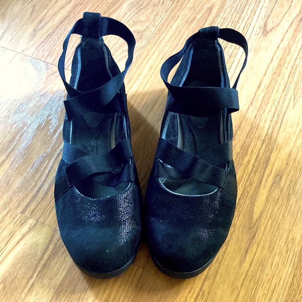 JBU Suede Ballet Flats